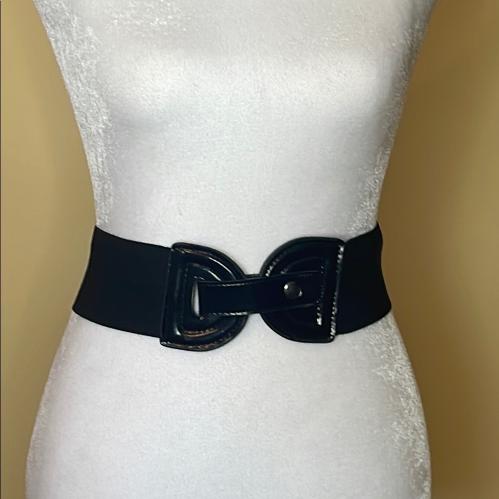 Wide Black Belt with Textured Fabric and Circular Buckle